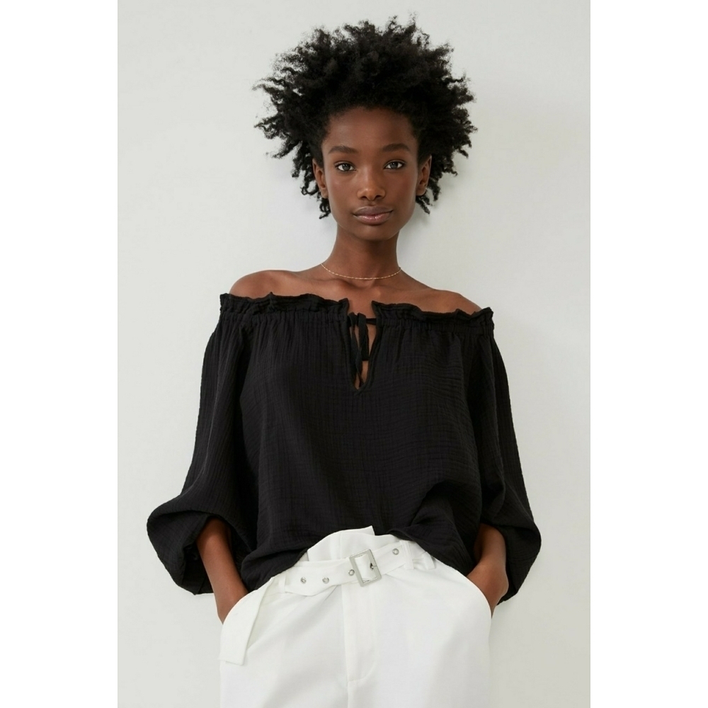 ZARA // black off shoulder boho peasant top